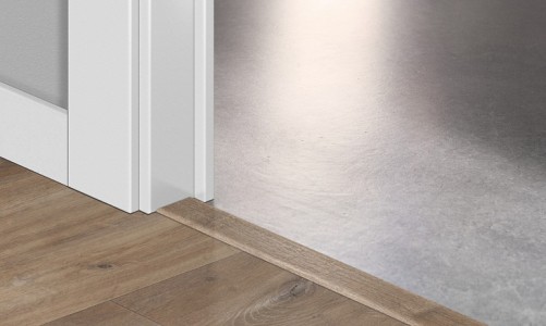 Quick-Step - Профиль Quick-Step Incizo для винила Дуб каньон коричневый 40127 Профиль Quick-Step Incizo для винила Дуб каньон коричневый 40127