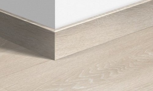 Плинтус ламинированный Quick-Step Паркетный 77х14 мм Дуб долинный светло-бежевый 3554