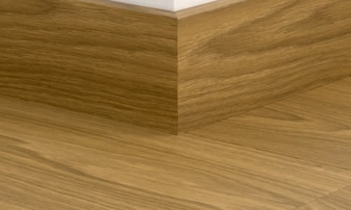 Quick-Step - Плинтус ламинированный Quick-Step Паркетный 77х14 мм Дуб термо натуральный 5796 Плинтус ламинированный Quick-Step Паркетный 77х14 мм Дуб термо натуральный 5796