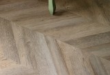 Виниловые полы Vinilam Parquet Chevron Шеврон Шампань RI153616CL4