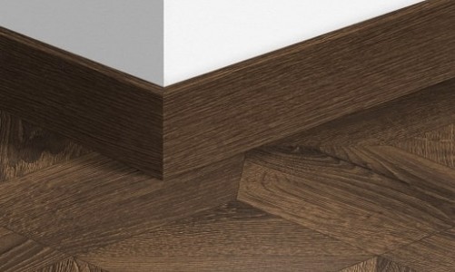 Quick-Step - Плинтус ламинированный Quick-Step Паркетный 77х14 мм Дуб кофейный брашированный 4145 Плинтус ламинированный Quick-Step Паркетный 77х14 мм Дуб кофейный брашированный 4145