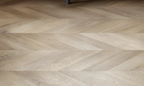 Vinilam - Виниловые полы Vinilam Parquet Chevron Шеврон Сезар RI4445118CL4 Виниловые полы Vinilam Parquet Chevron Шеврон Сезар RI4445118CL4