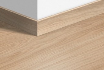 Плинтус ламинированный Quick-Step Паркетный 77х14 мм Доска дуба белого светло-бежевая 1538 (6075)