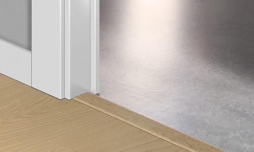 Quick-Step - Профиль Quick-Step Incizo Дуб бежевый лакированный 4750 Профиль Quick-Step Incizo Дуб бежевый лакированный 4750