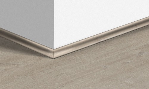 Quick-Step - Плинтус виниловый Quick-Step Vinyl Скоция 17х17 мм Дуб хлопковый светло-серый 40105 Плинтус виниловый Quick-Step Vinyl Скоция 17х17 мм Дуб хлопковый светло-серый 40105