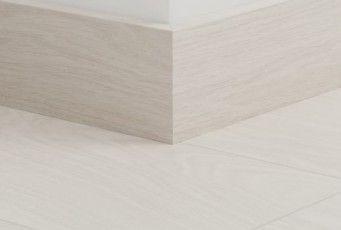Плинтус ламинированный Quick-Step Паркетный 77х14 мм Дуб бежевый отбеленный 4088