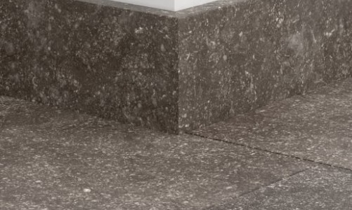 Плинтус ламинированный Quick-Step Паркетный 77х14 мм Дымчатый голубой камень 5484
