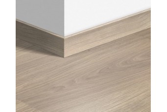 Плинтус ламинированный Quick-Step Паркетный 77х14 мм Дуб светло-серый лакированный 1304