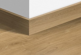 Плинтус ламинированный Quick-Step Паркетный 77х14 мм Дуб теплый натуральный брашированный 4762