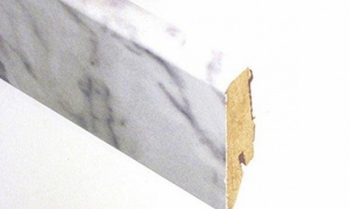 Falquon - Плинтус Falquon Ламинированный 58х19 мм Carrara Marmor 2921 Плинтус Falquon Ламинированный 58х19 мм Carrara Marmor 2921