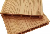 Holzhof - Террасная доска из ДПК с рисунком древесной коры HOLZHOF желтый песок Террасная доска из ДПК с рисунком древесной коры HOLZHOF желтый песок