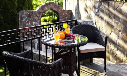Joygarden - Стол плетеный Joygarden Warsaw Цвет: темно-коричневый Стол плетеный Joygarden Warsaw Цвет: темно-коричневый